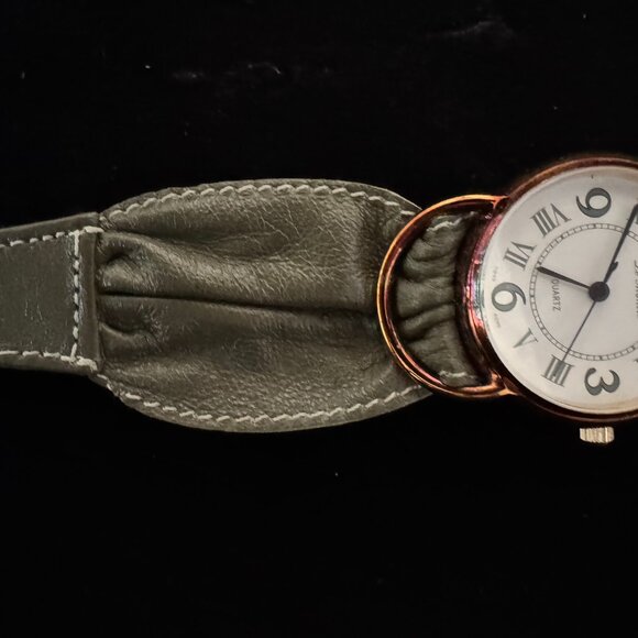 Le Montre Quartz Watch with Green Band-vintage - Picture 8 of 12